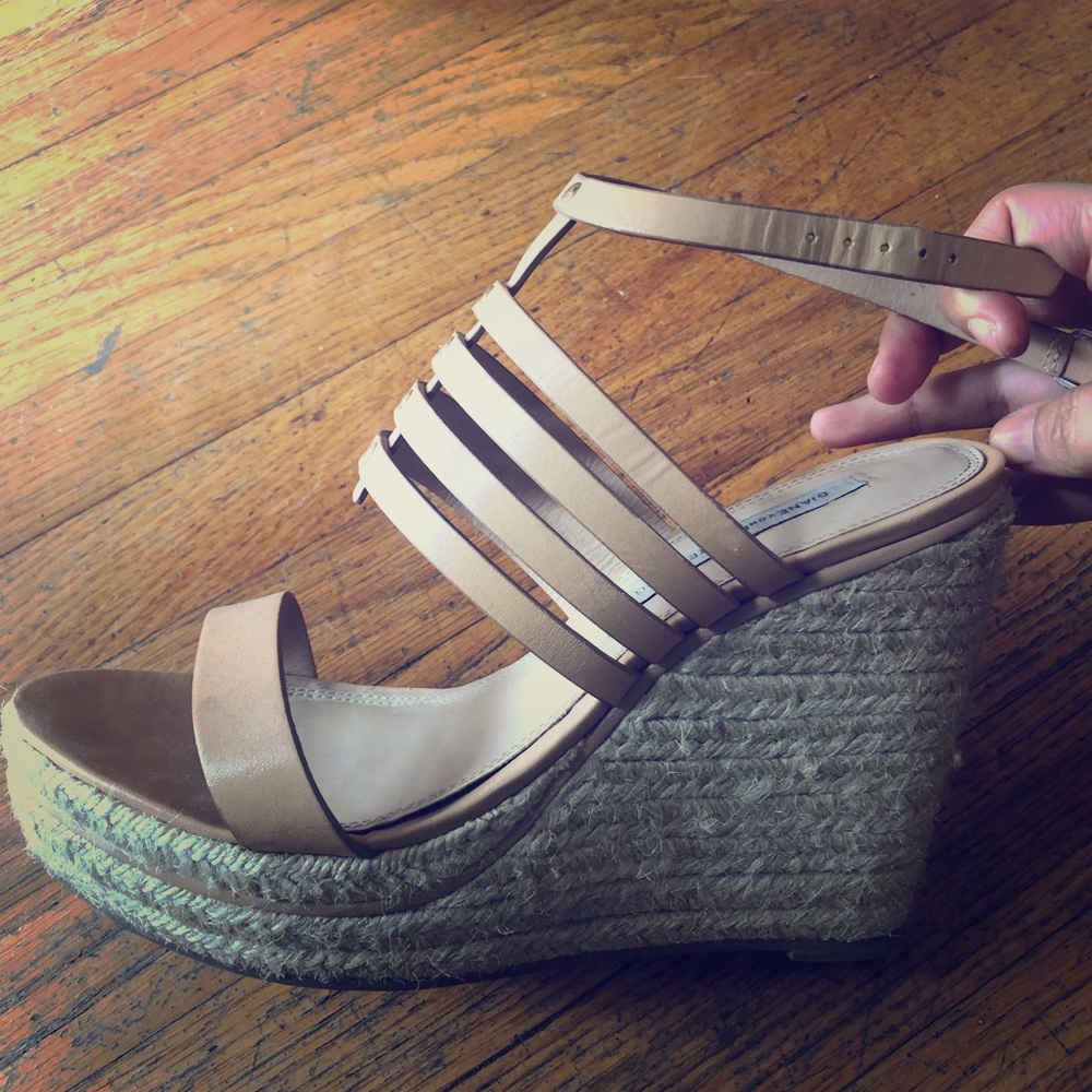 DVF nude wedges size 8